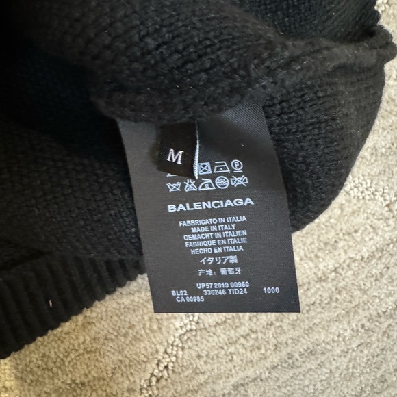 Authentic Balenciaga Sweater Hoodie Unisex - Picture 6 of 6
